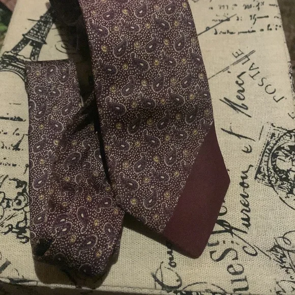 GIVENCHY for SFA Men’s Burgundy Multi Tie